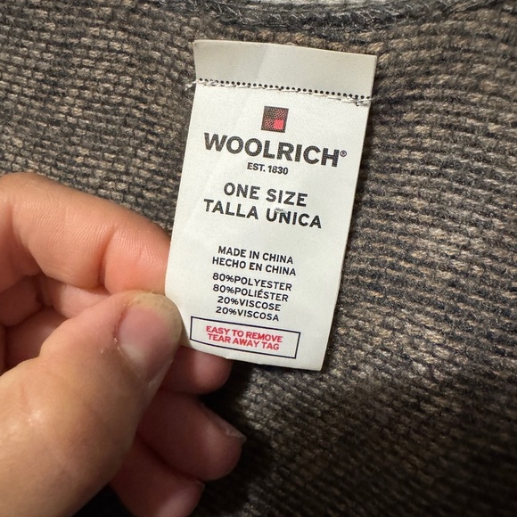 Woolrich OS Blanket Wrap shawl cape grey tan  animal Print Fringe Knit sweater - Picture 2 of 6